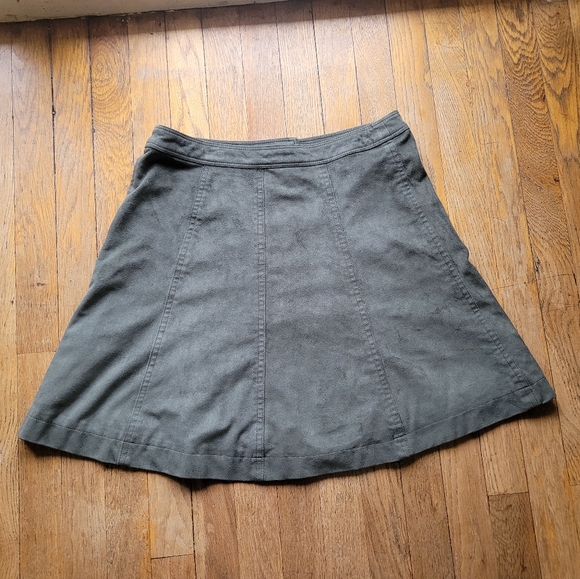 Abercrombie and Fitch Skirt 🎀 - Picture 6 of 8